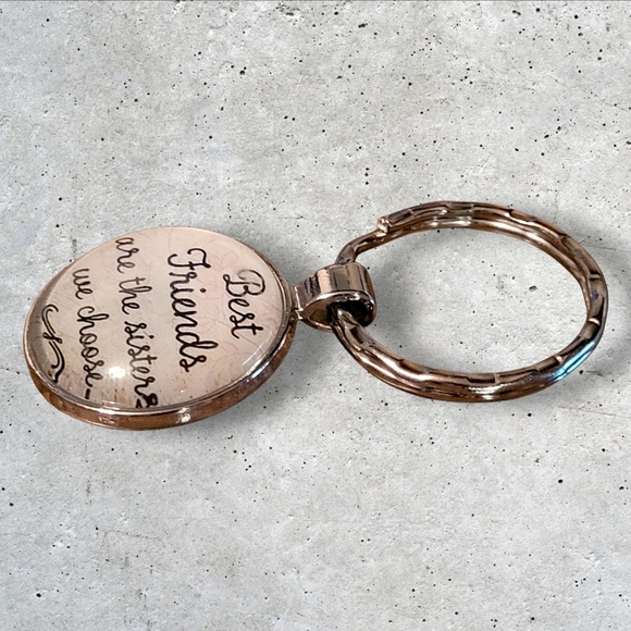Best Friend Quote Keychain - Picture 5 of 5